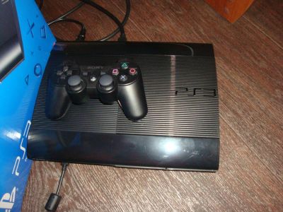Лот: 4060438. Фото: 1. PS3 Super Slim 500. Игровые приставки, консоли