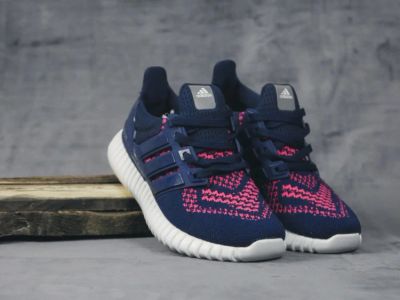 Лот: 14957394. Фото: 1. Кроссовки adidas Ultra boost W. Кеды, кроссовки, слипоны