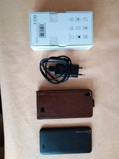 Лот: 13995881. Фото: 1. Homtom ht16. Кнопочные мобильные телефоны