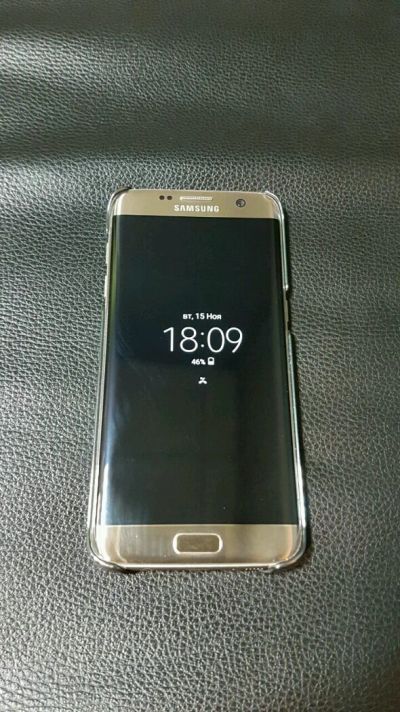 Лот: 8555099. Фото: 1. Samsung Galaxy S7 Edge 32Gb золотой... Смартфоны