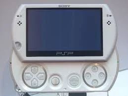 Лот: 6877993. Фото: 1. psp go. Игровые приставки, консоли
