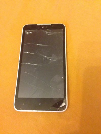 Лот: 6591561. Фото: 1. htc desire 516 dual sim RUS. Смартфоны