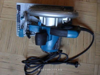 Лот: 8774153. Фото: 1. Циркулярная пила Makita 5008MG. Электроинструмент
