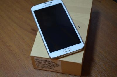 Лот: 4671527. Фото: 1. Продам Эксклюзивный Samsung Galaxy... Смартфоны