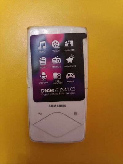 Лот: 20349579. Фото: 1. Mp4 плеер Samsung YP-Q1AW/XER... Плееры