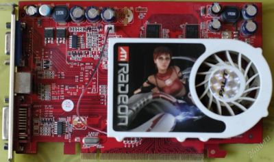 Лот: 73672. Фото: 1. видюха ATI RADEON 1600pro на 256. Видеокарты