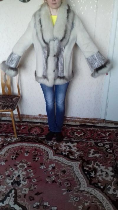 Лот: 10713722. Фото: 1. Продам дубленку размер 52. Верхняя одежда