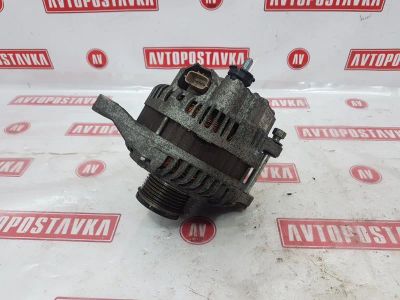 Лот: 20900102. Фото: 1. Генератор Mitsubishi Galant Fortis... Двигатель и элементы двигателя