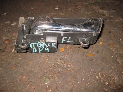 Лот: 20896686. Фото: 1. Ручка двери внутренняя Subaru... Кузов