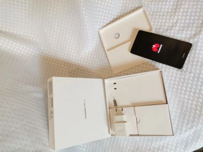 Лот: 17329616. Фото: 1. телефон Huawei p9 lite (black... Смартфоны