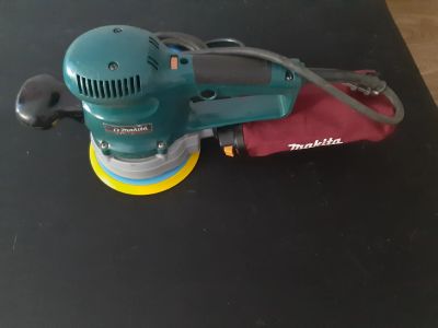 Лот: 24994785. Фото: 1. Эксцентриковая шлифмашина Makita... Электроинструмент