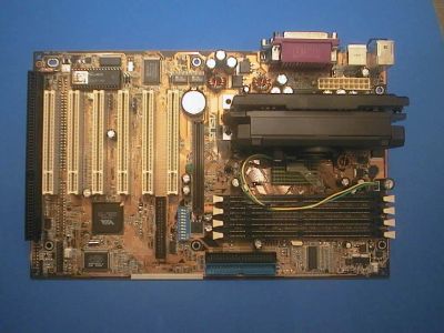 Лот: 3573309. Фото: 1. asus p3v4x мать+проц+оперативка... Материнские платы