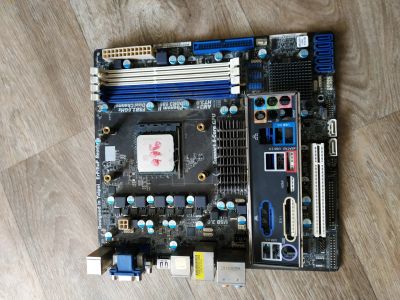 Лот: 13880095. Фото: 1. asrock 880gmh/u3s3 + AMD Phenom... Материнские платы