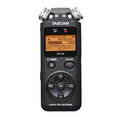 Лот: 5485810. Фото: 1. Tascam DR-05, Аудио рекордер портативный... Диктофоны