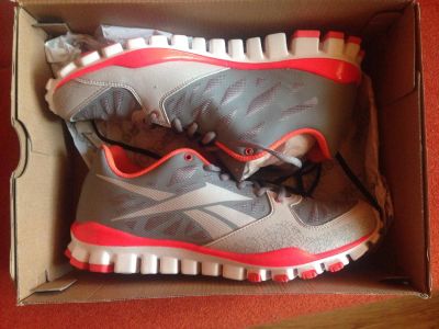 Лот: 5255851. Фото: 1. Кроссовки Reebok reaflex. Кеды, кроссовки, слипоны