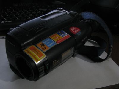 Лот: 12668460. Фото: 1. Видеокамера Sony ССD-TR401E. Видеокамеры