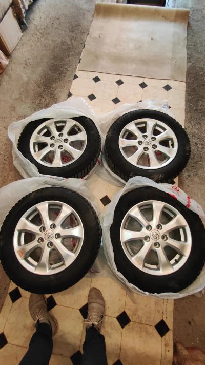 Лот: 25713658. Фото: 1. Колеса от Toyota Camry v40 на... Шины на дисках