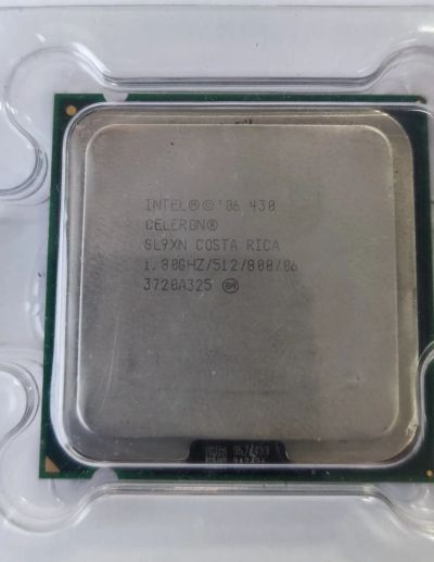 Лот: 19378399. Фото: 1. Процессоры 2 шт Intel Celeron... Процессоры