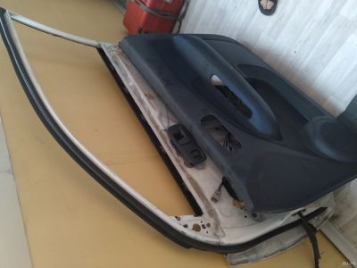 Лот: 14830632. Фото: 1. Дверь правоя Honda h-rv купе. Двигатель и элементы двигателя