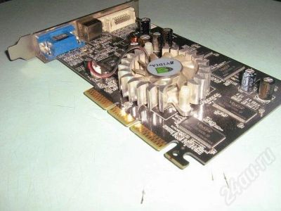 Лот: 277266. Фото: 1. Nvidia Gefroce FX5600 AGP. Видеокарты