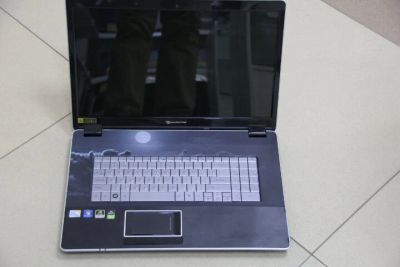 Лот: 10701490. Фото: 1. Ноутбук Packard Bell EasyNote... Ноутбуки