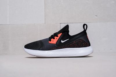 Лот: 11248464. Фото: 1. Кроссовки Nike Lunarcharge артикул... Кеды, кроссовки, слипоны