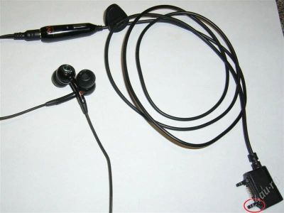 Лот: 956497. Фото: 1. Sony Ericsson HPM-70 оригинальная... Красноярск