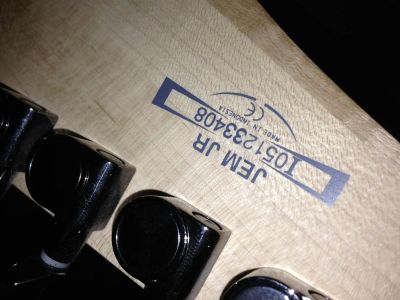 Лот: 3141175. Фото: 1. ibanez jem jr + комбарь IBZ15GR... Гитары