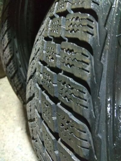 Лот: 12728272. Фото: 1. Шины Roadstone 215/65/16, б/у... Шины