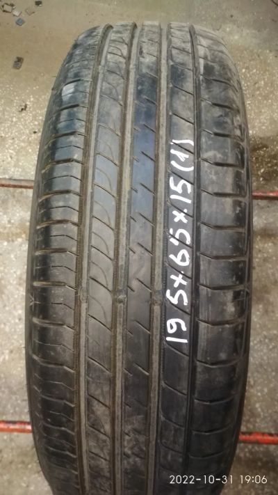 Лот: 19578943. Фото: 1. 1шт. 195-65-15 Dunlop SP Sport... Шины