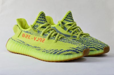 Лот: 16852987. Фото: 1. Кроссовки мужские Adidas Yeezy... Кеды, кроссовки, слипоны