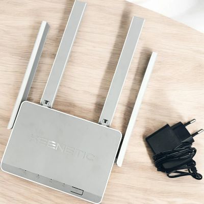 Лот: 24425658. Фото: 1. Wi fi роутер keenetic extra kn... Маршрутизаторы (роутеры)