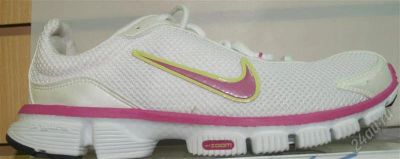 Лот: 1651725. Фото: 1. кроссовки Nike. Кеды, кроссовки, слипоны