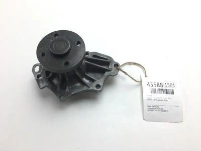 Лот: 20392044. Фото: 1. Помпа Toyota Camry 2002 1610028040... Двигатель и элементы двигателя