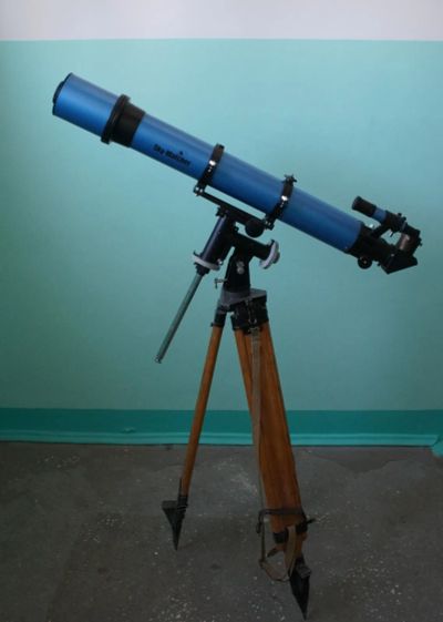 Лот: 19408914. Фото: 1. Телескоп Sky Watcher 102mm 1000mm. Телескопы