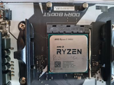 Лот: 25372543. Фото: 1. комплект Ryzen 5 3400G + MSI AM4... Комплекты запчастей