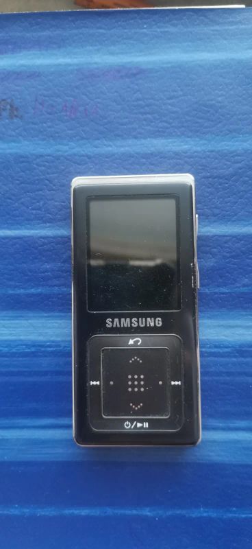 Лот: 21075413. Фото: 1. Samsung yp-z5f. Плееры