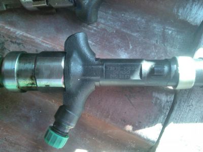 Лот: 7971755. Фото: 1. дизельные форсунки denso 23670-27030. Двигатель и элементы двигателя