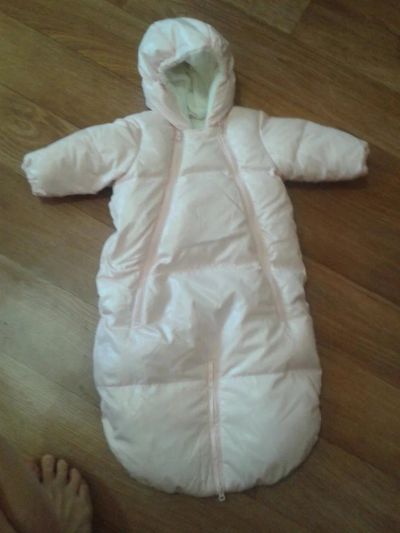Лот: 5072087. Фото: 1. Комбинезон Benetton 62р-р. Верхняя одежда