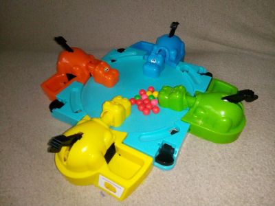 Лот: 14959073. Фото: 1. голодные бегемотики Hasbro. Детские настольные игры