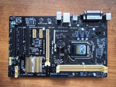 Лот: 14936712. Фото: 1. Материнская плата Asus H81-plus. Материнские платы