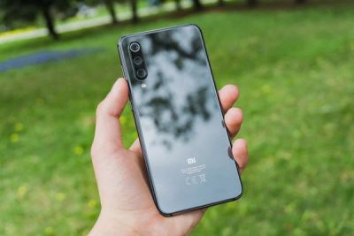 Лот: 18086819. Фото: 1. Телефон Xiaomi mi 9 se. Смартфоны
