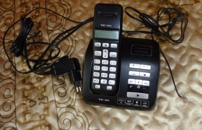 Лот: 5149838. Фото: 1. Беспроводной радиотелефон texet... DECT и радиотелефоны