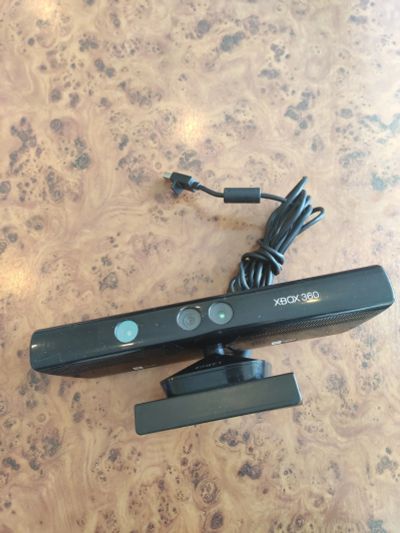 Лот: 18714824. Фото: 1. Kinect оригинальный xbox 360 кинект. Аксессуары для игровых приставок, консолей, геймпады