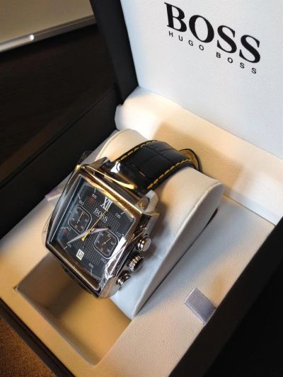 Лот: 3352729. Фото: 1. Хронограф Hugo BOSS мужской (оригинал... Оригинальные наручные часы