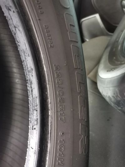 Лот: 19298818. Фото: 1. Шины Bridgestone dueler. Шины