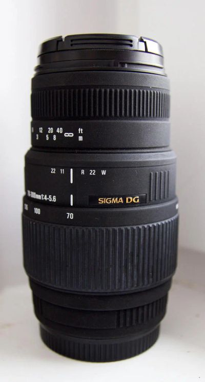 Лот: 7526713. Фото: 1. Объектив Sigma 70-300mm f/4-5... Объективы