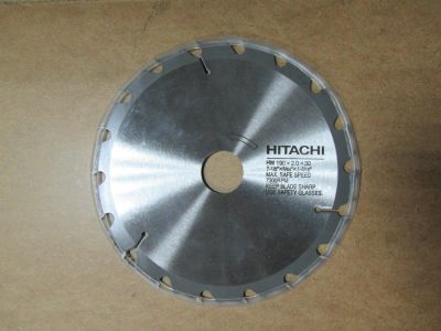 Лот: 11089567. Фото: 1. Диск пильный Hitachi. По дереву... Расходные материалы, сменные насадки