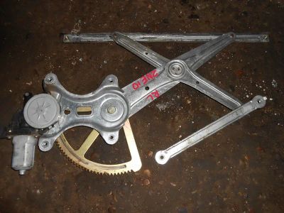 Лот: 20895433. Фото: 1. Стеклоподъемник Toyota Wish ZNE10G... Кузов