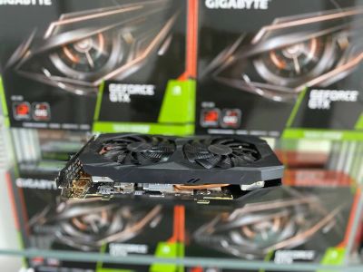 Лот: 20743437. Фото: 1. Видеокарта gigabyte Geforce gtx... Видеокарты